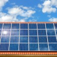 Het fotovoltaïsche zonnepaneel, ook wel PV-paneel genoemd, ontleent zijn naam aan het type zonnecel dat op het paneel wordt toegepast, namelijk de fotovoltaïsche zonnecel. PV staat in dit verband dan […]